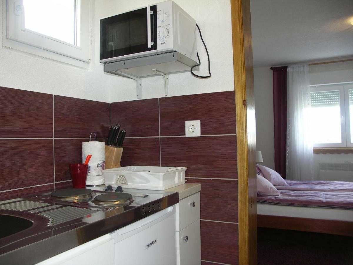 Apartments Zegarac House Korenica Dış mekan fotoğraf